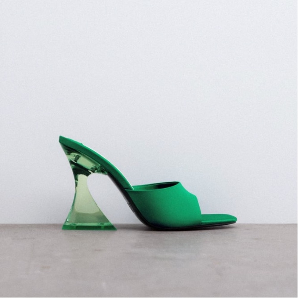 NWT Zara Green Satin Strap Sandals Square Toe Slides - Size: 36